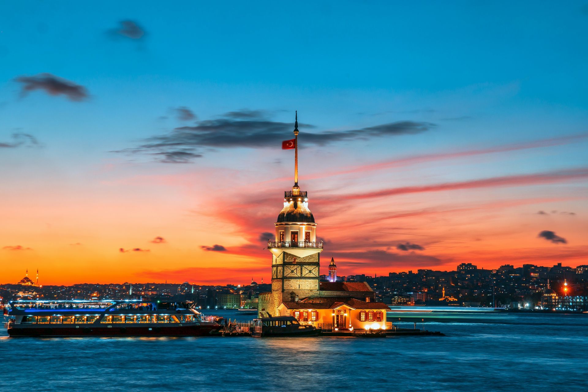Istanbul Maiden's Tower